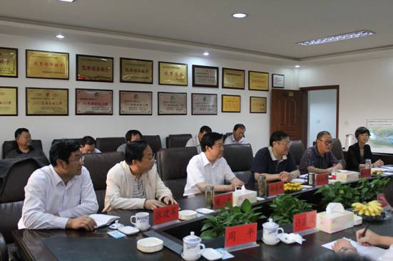 省委常委、副省長(zhǎng)駱玉林實(shí)地考察物產(chǎn)集團(tuán)“雙百”行動(dòng)重點(diǎn)項(xiàng)目